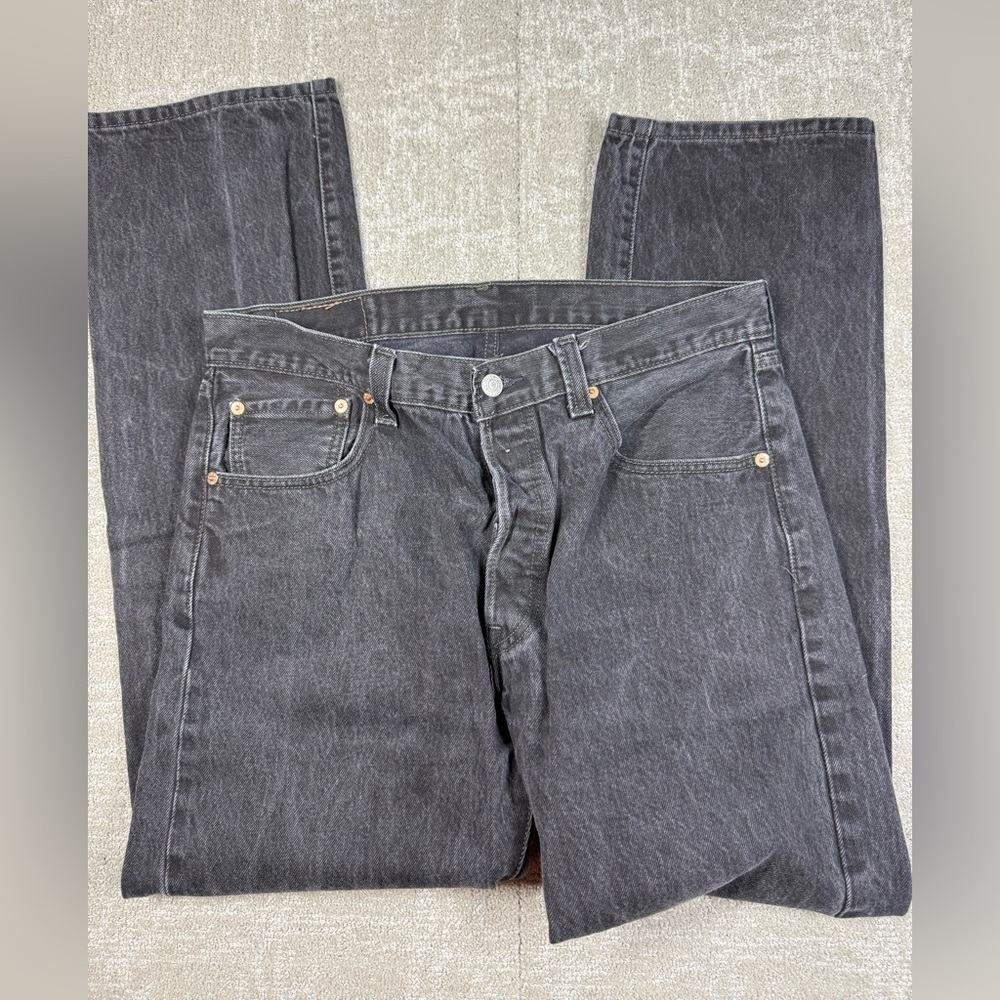 Levis Men Black Gray Wash 501 Button Fly Slim Straight Jean Size 34x32